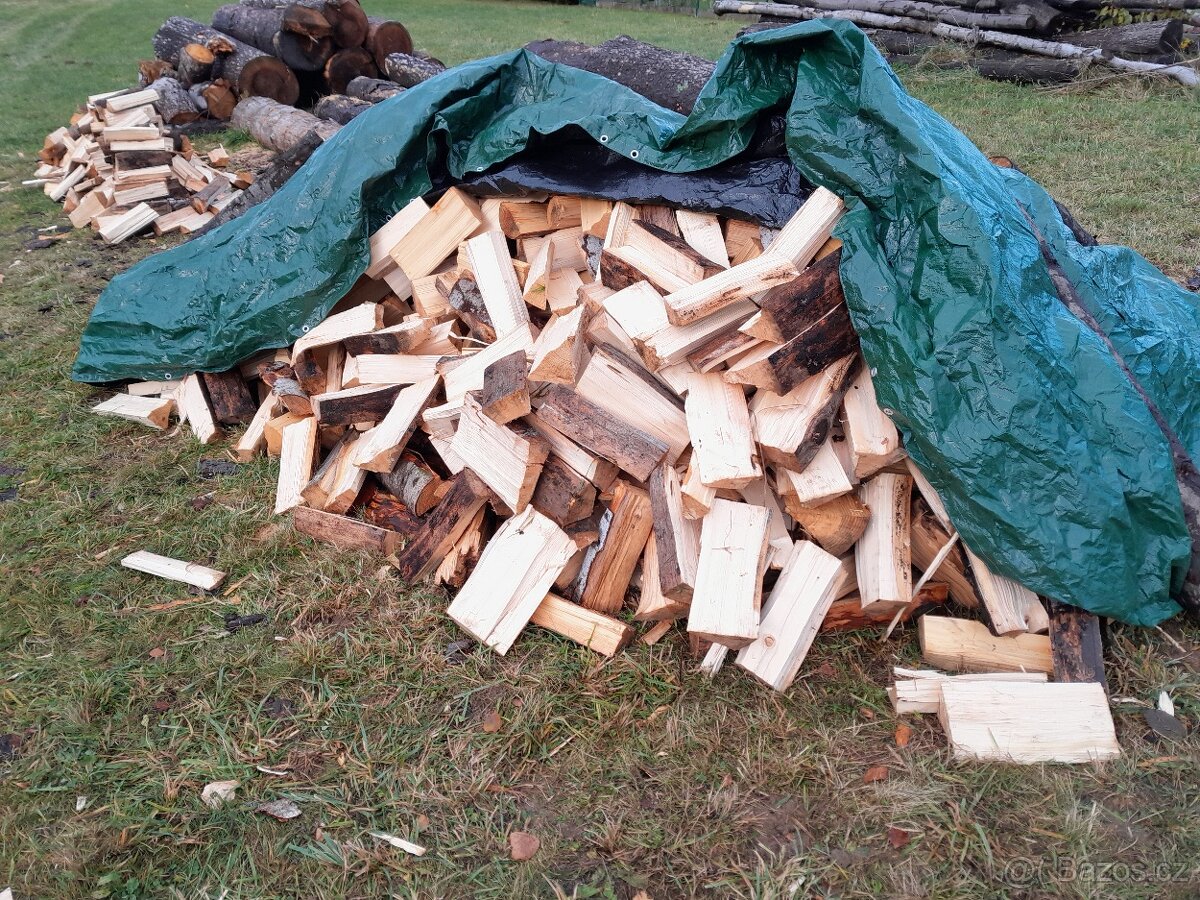 Palivové dřevo Suchý smrk