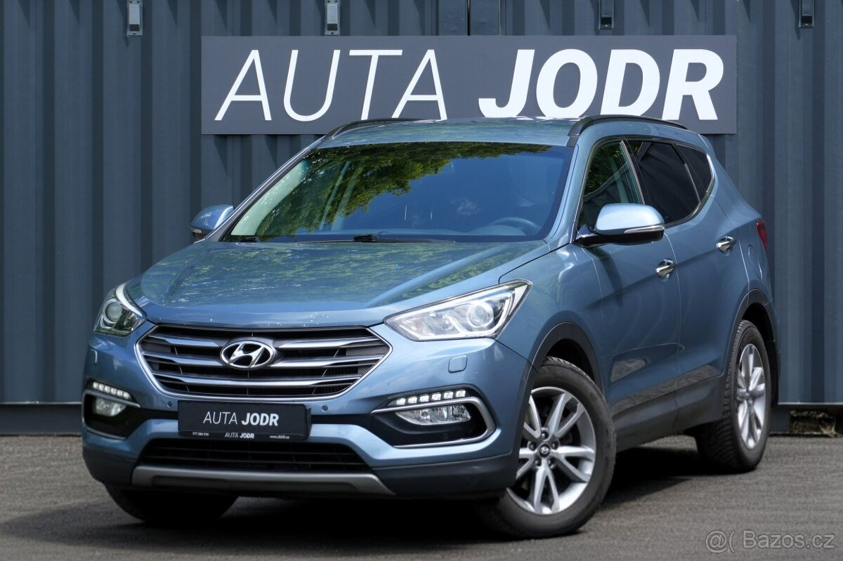 Hyundai Santa Fe 2.2 CRDI 147 kW, Tažné, Kamera, Keyless