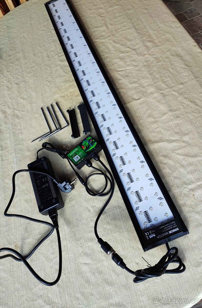 Led osvětlení Sinkor maister WRGB 120cm 120W a 105cm 105W (