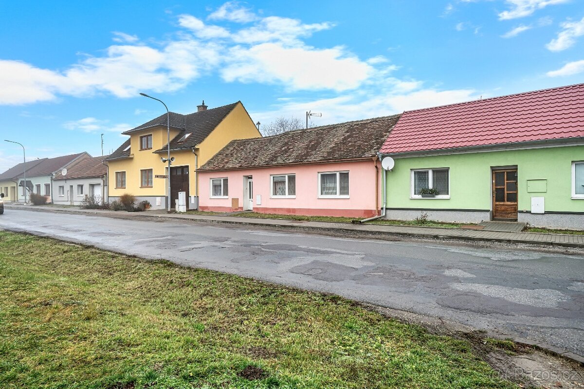 Prodej rodinného domu 110 m2, pozemek 1027 m2 – Hrabětice