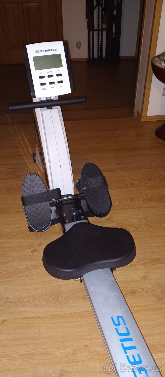 Veslovací trenažer