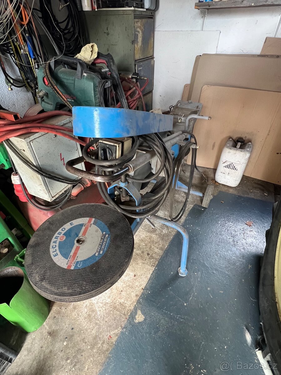 Kotoučová pila na železo