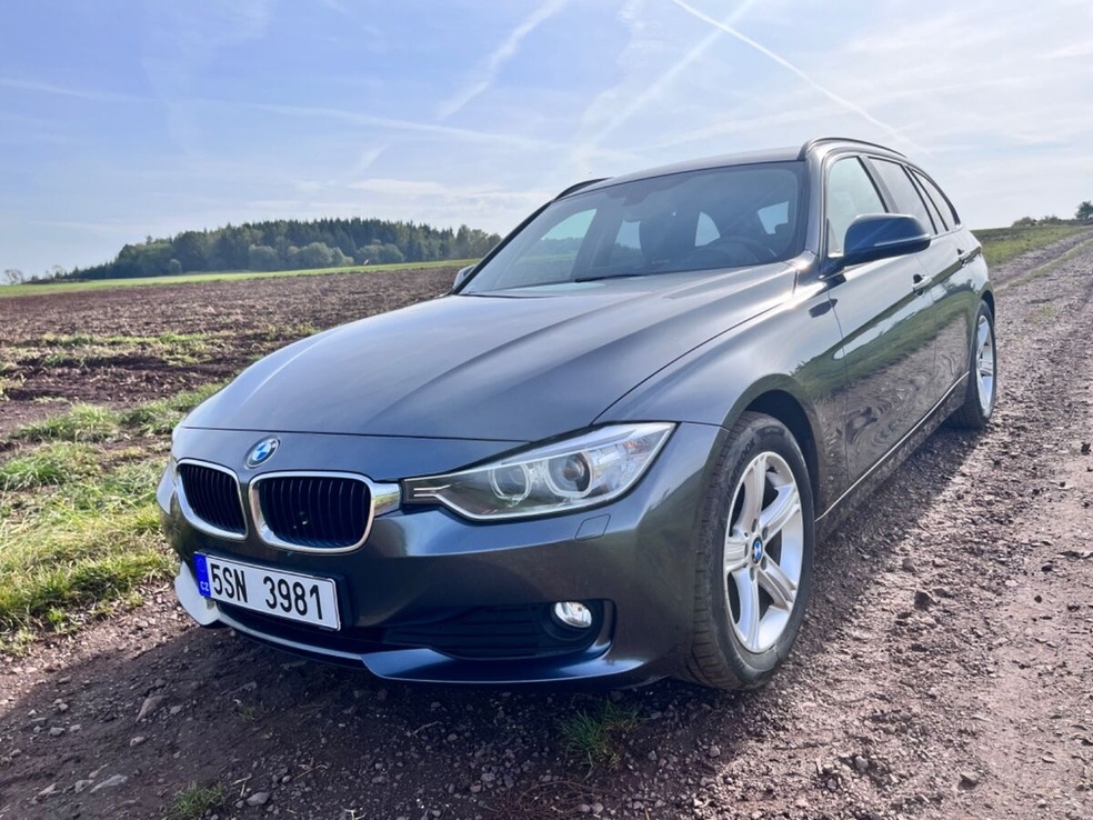 bmw F31 2.0D Touring xenony historie