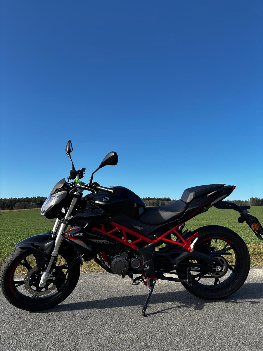 Benelli BN125 (2020) - TOP STAV