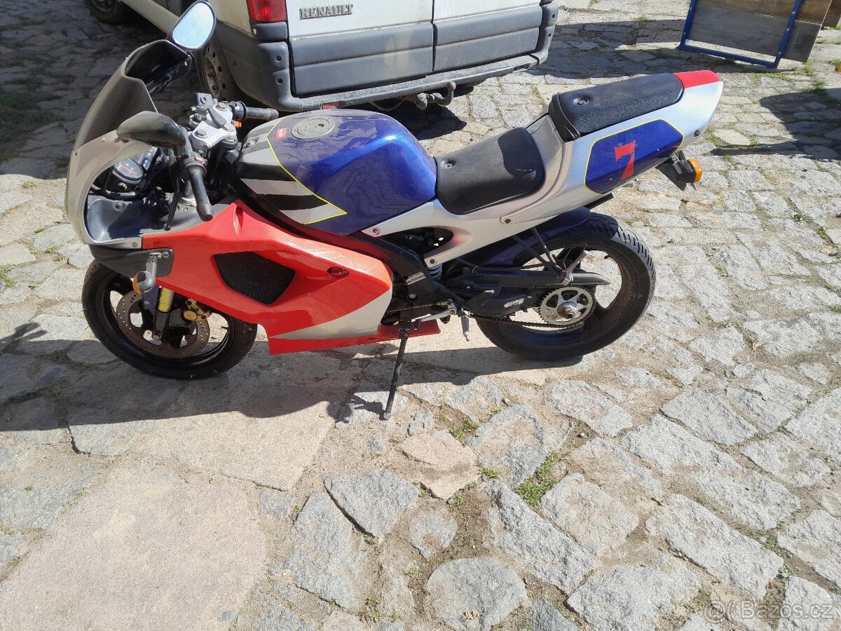 Aprilia rs 50