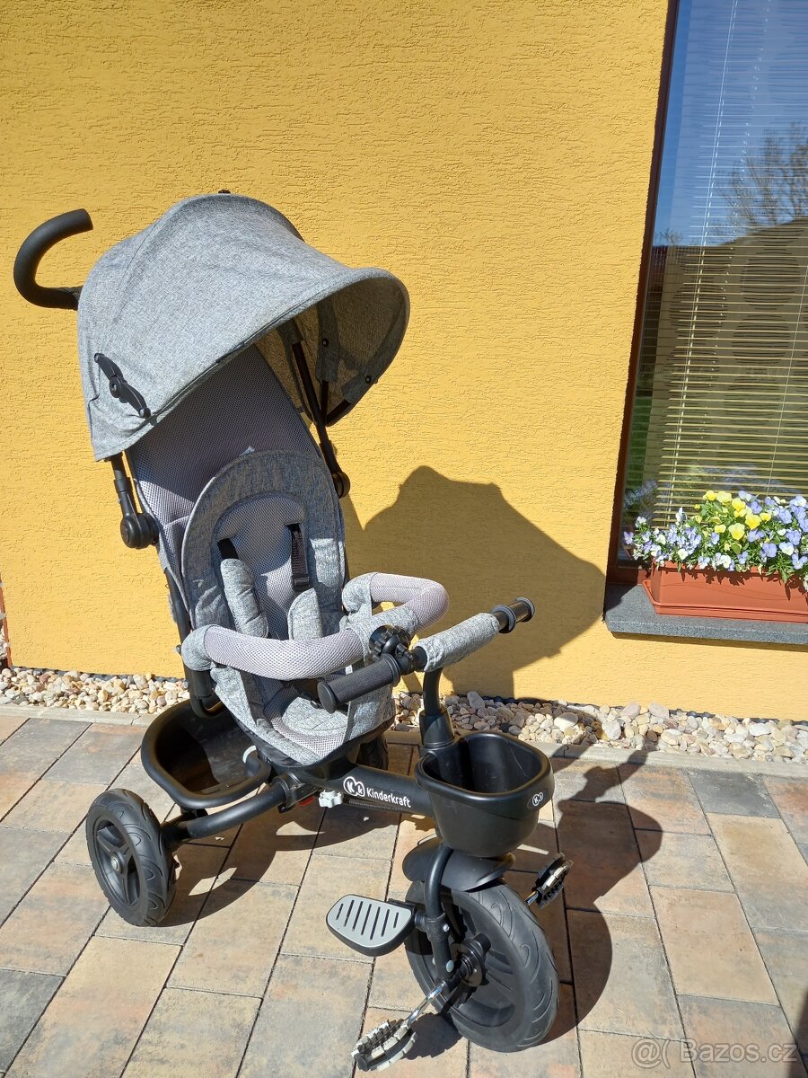 Tříkolka Kinderkfart top stav s plnou výbavou