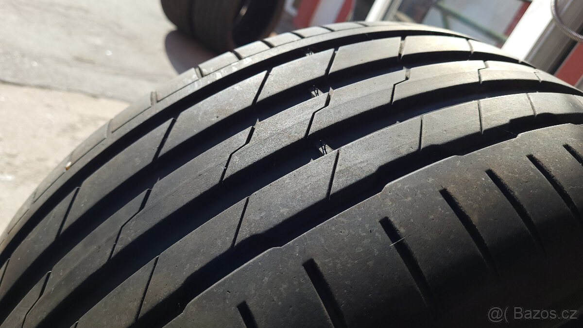 2x pěkné letní pneu Hankook 255/40/19 XL, DOT1622