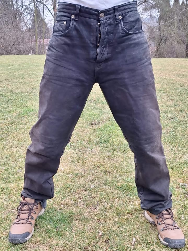 kalhoty kožené