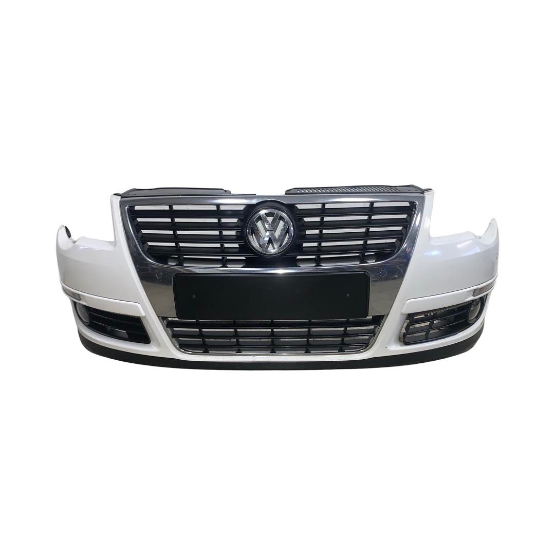 Přední nárazník bílá barva LB9A VW Passat B6 r.v. 2010
