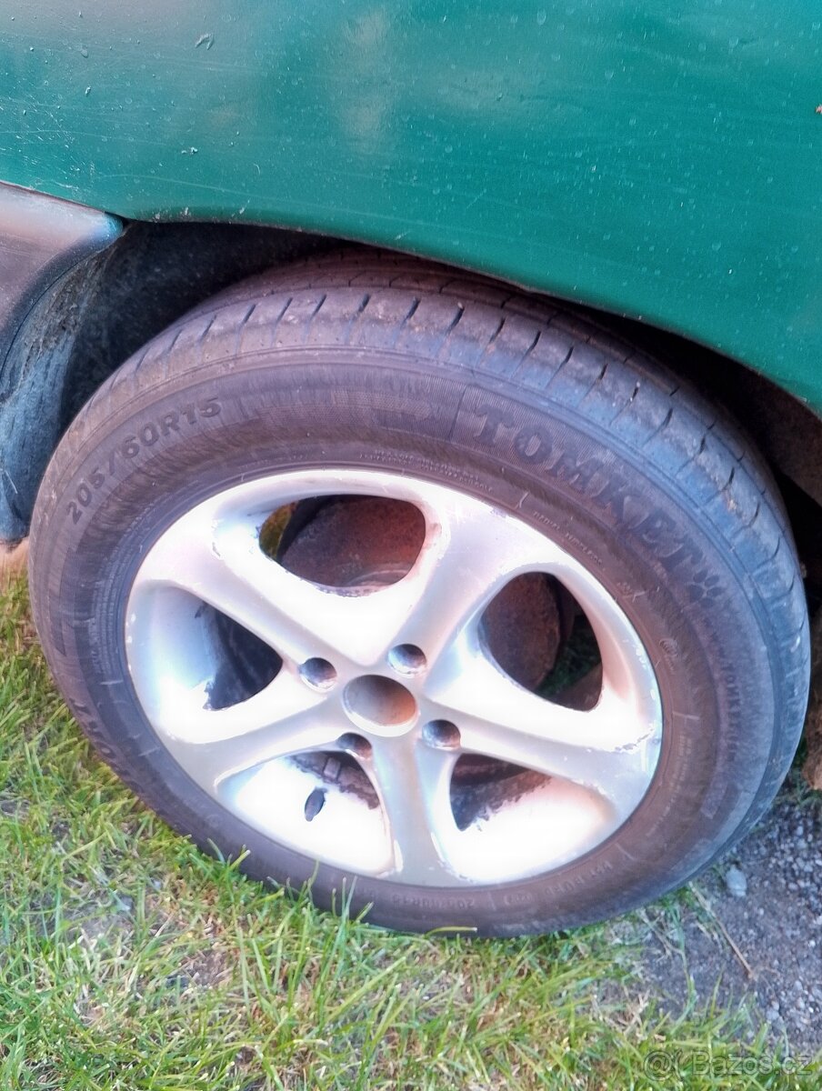 205/60/15 4x108