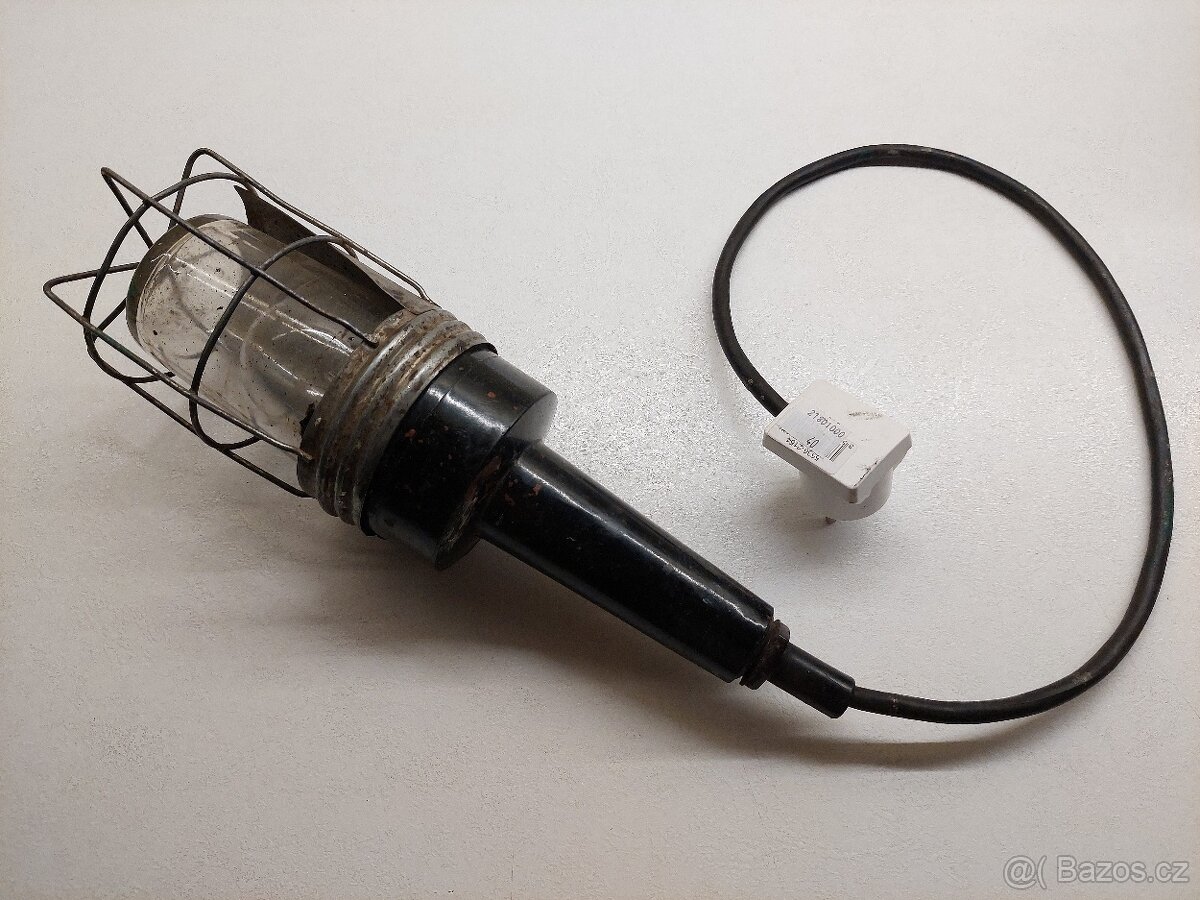 Ruční montážní lampa na 230V včetně žárovky