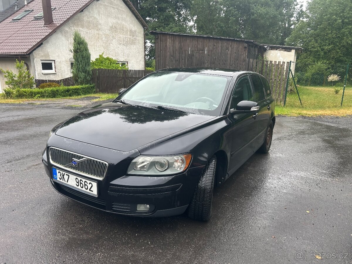 Volvo V50