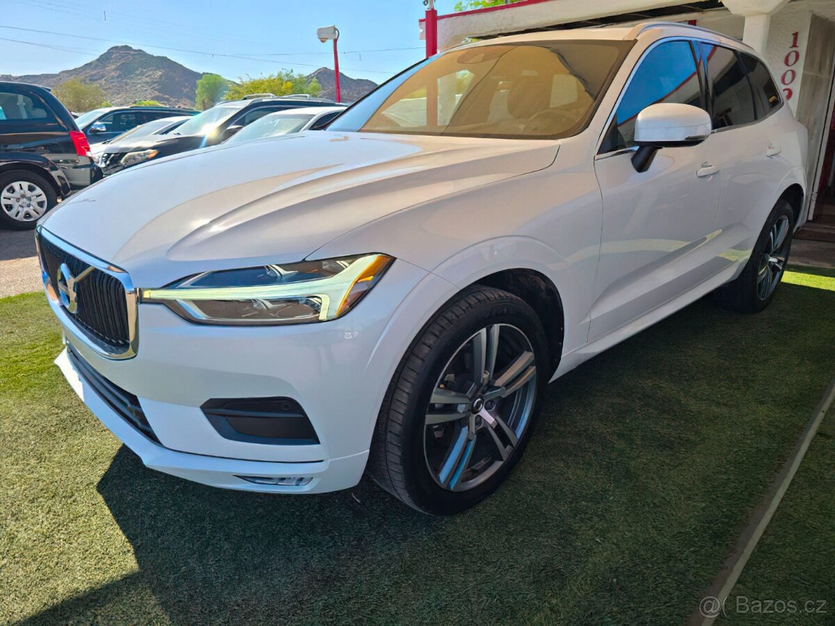 Volvo XC60 T5 Momentum 2021