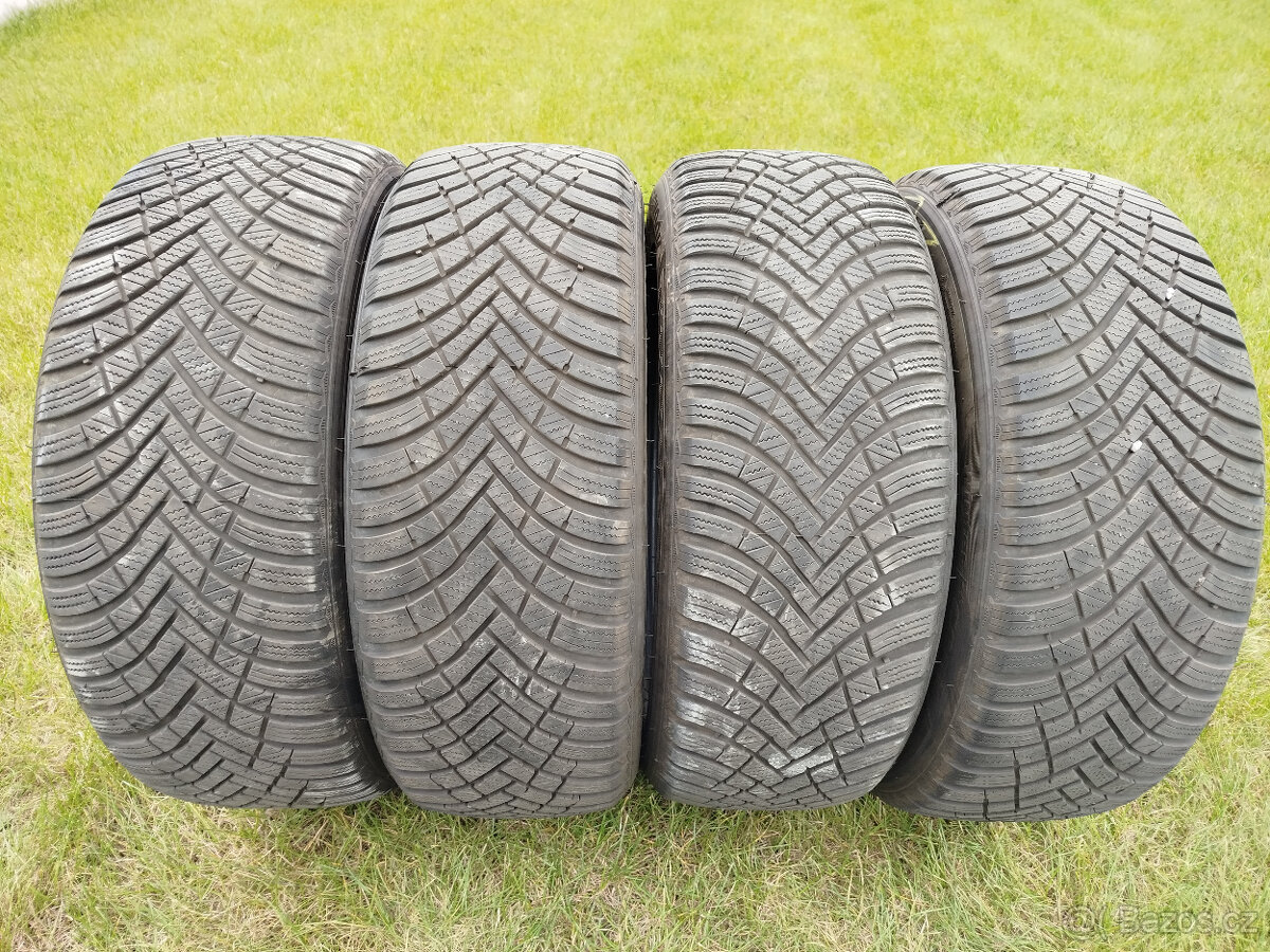 Sada zimních pneu 215/55/17 Hankook Winter