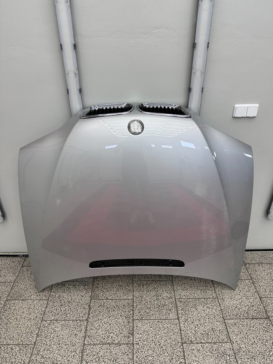 Kapota BMW E46 Facelift SEDAN/TOURING -TITANSILVER