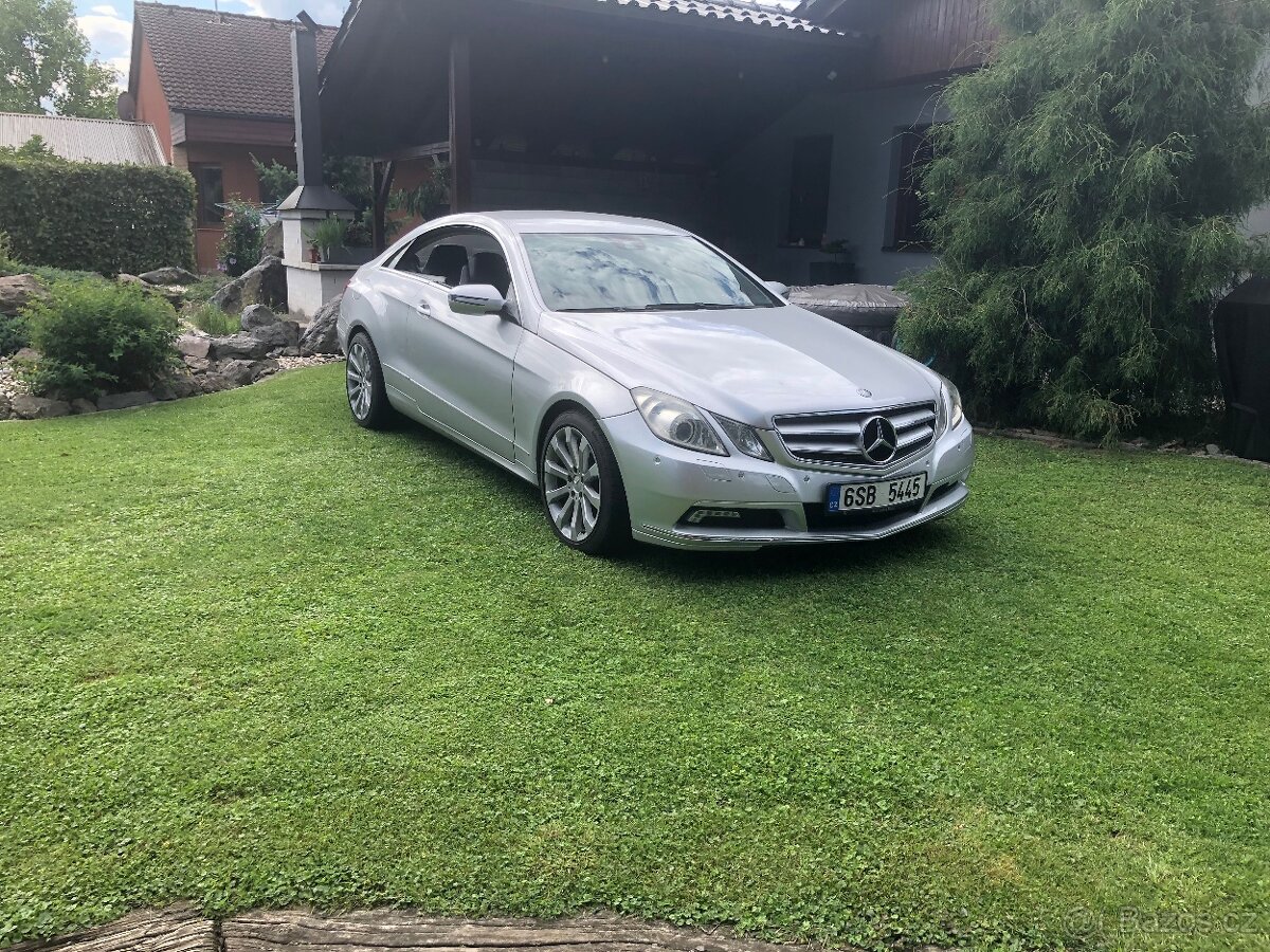 Mercedes Benz E250cdi coupe W207