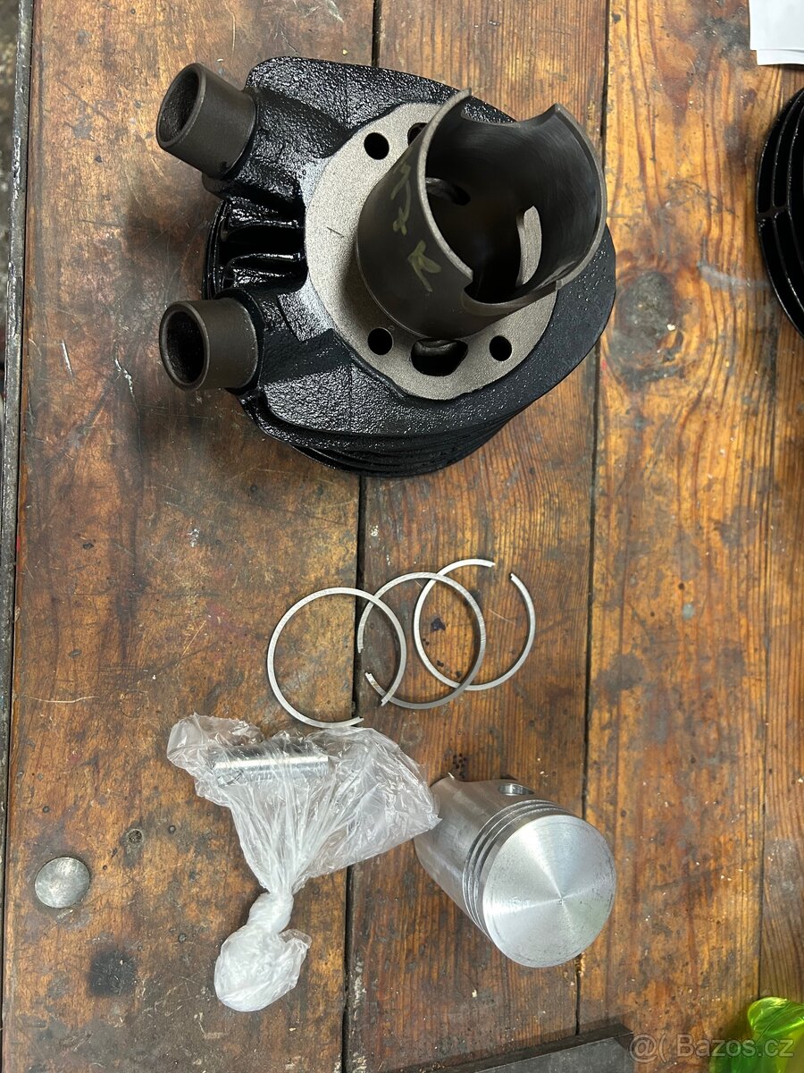 Čz 150 C Top originál vybroušený válec s pístní sadou