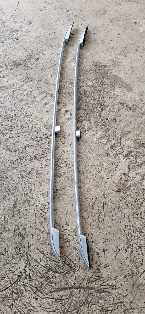 Prodám chromové (stříbrné) hagusy VW Touran.