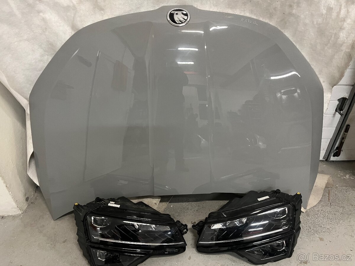 Karoq-kapota,svetla,narazniky,blatniky,dveře.