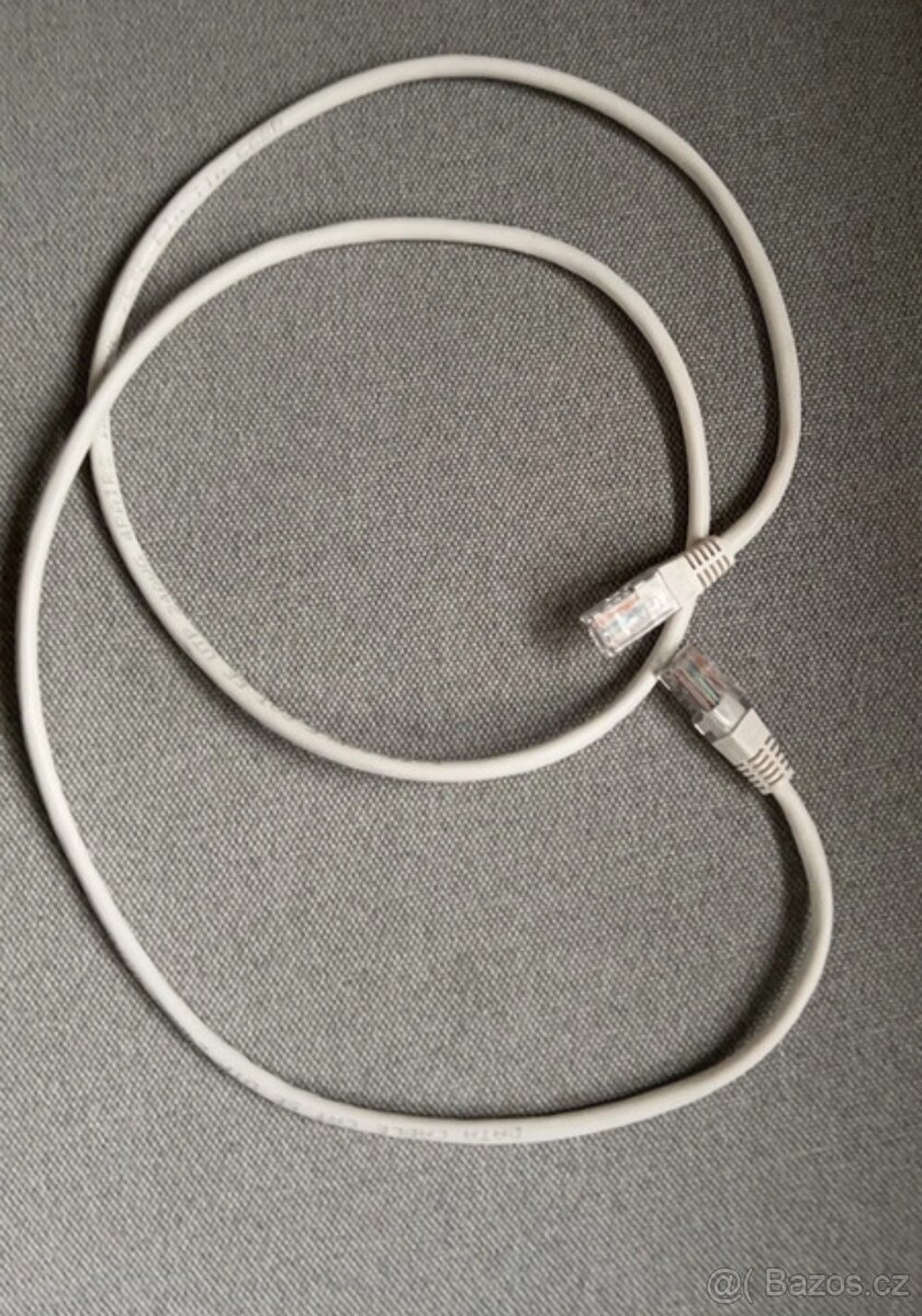 datovy kabel 1 m