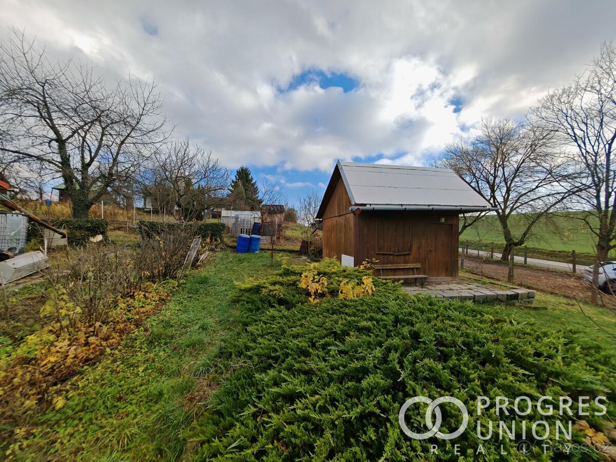 Zahrada s chatou, Kroměříž