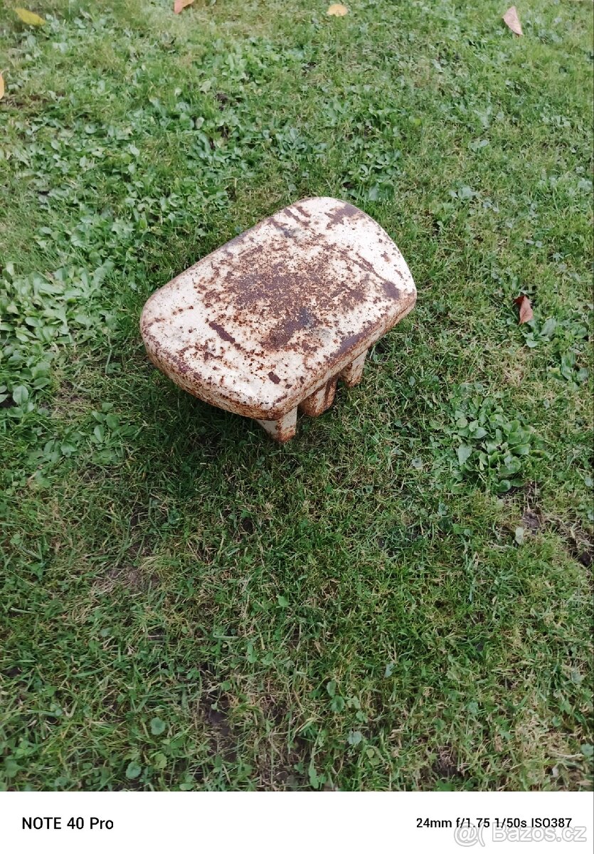 Prodám velké závaží na teru