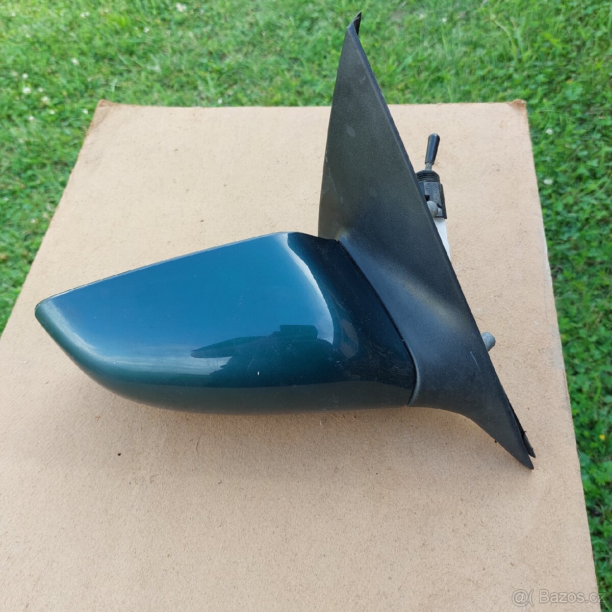 Zrcátko Ford Escort