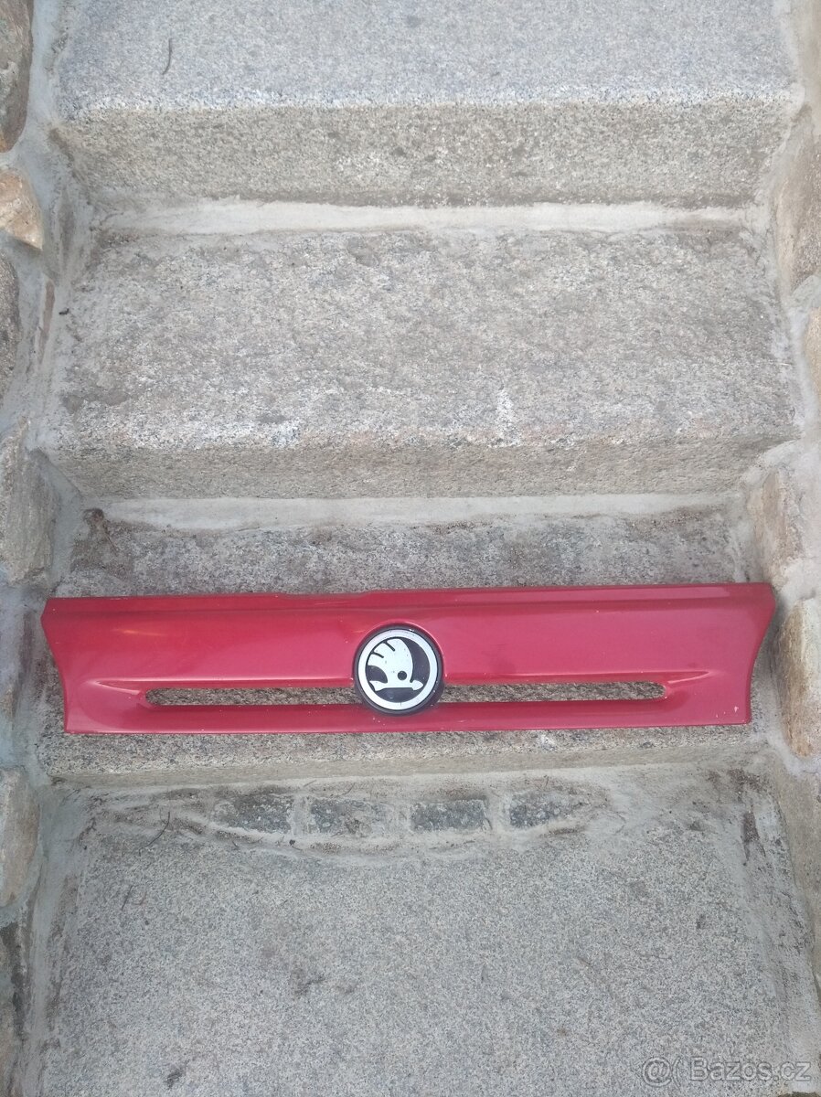 Čelo Škoda Favorit