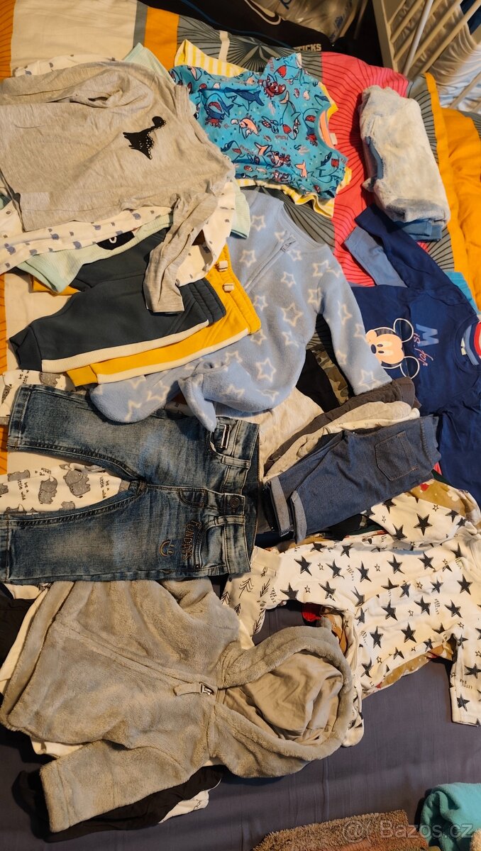 velký pytel oblečení vel 52-90 MIX