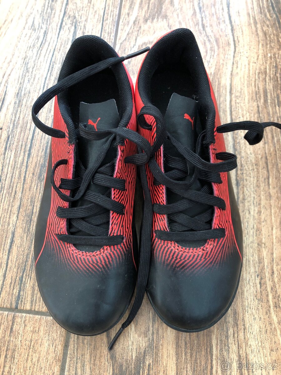 Dětské kopačky Puma – velikost 33
