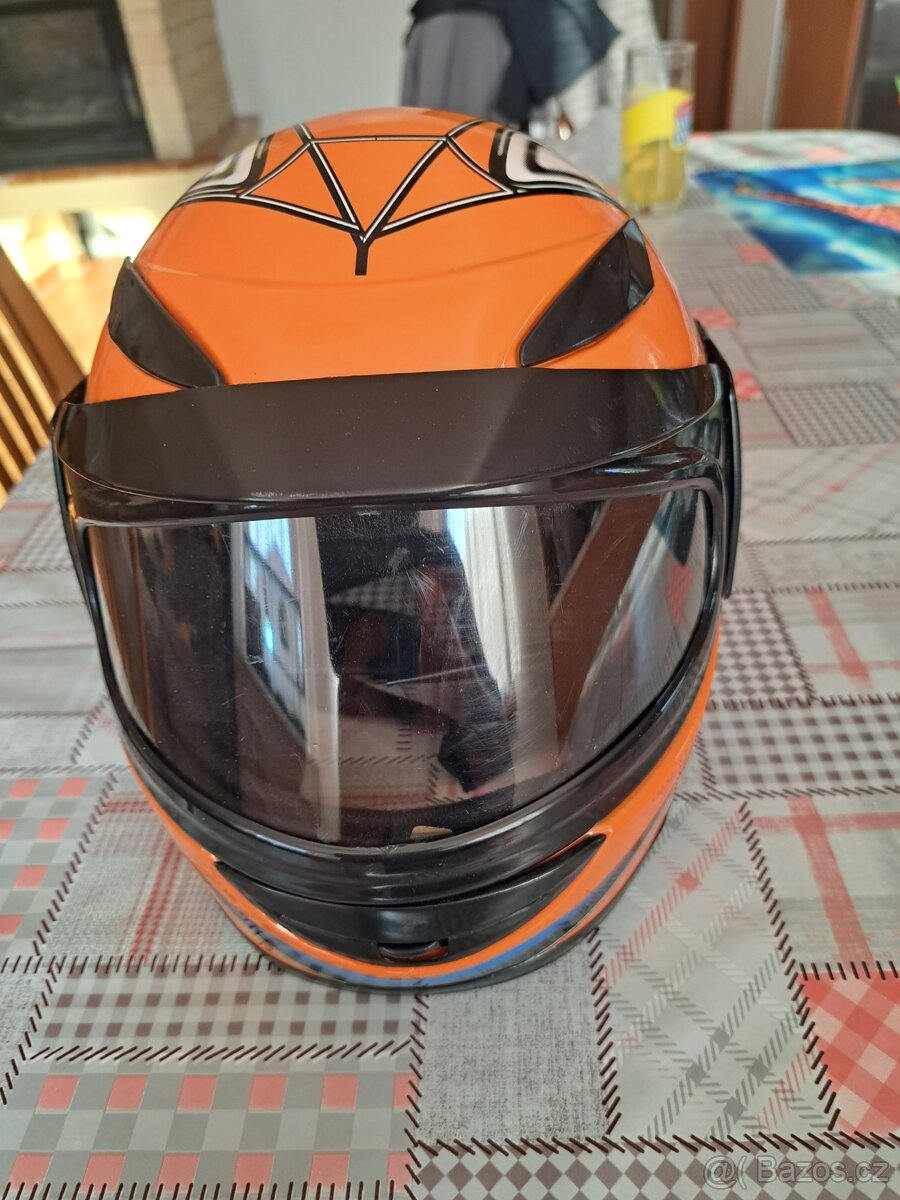 Prodám dětskou helmu