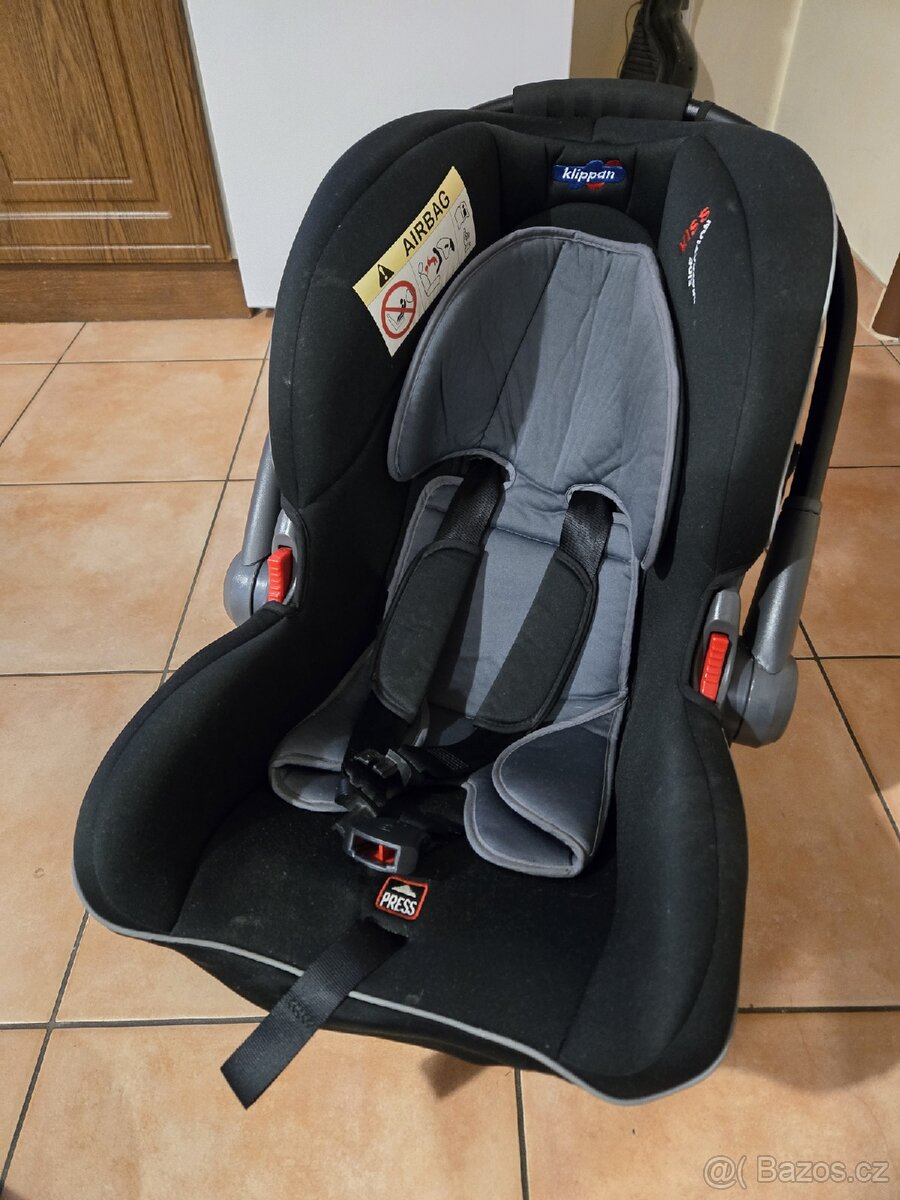 Sedačka Klippan Dinofix