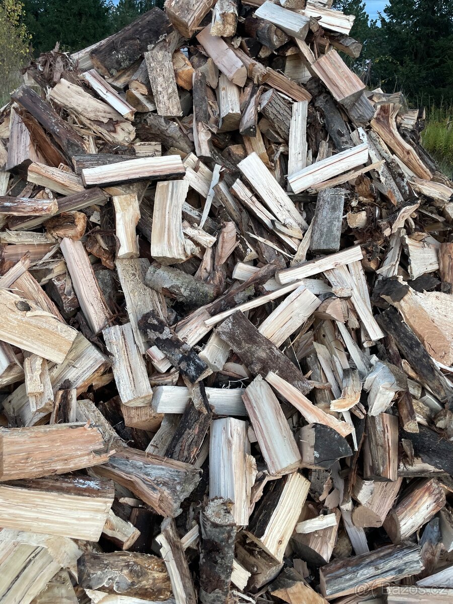 Palivové dřevo měkké, SKLADEM, topíte ihned - Akce