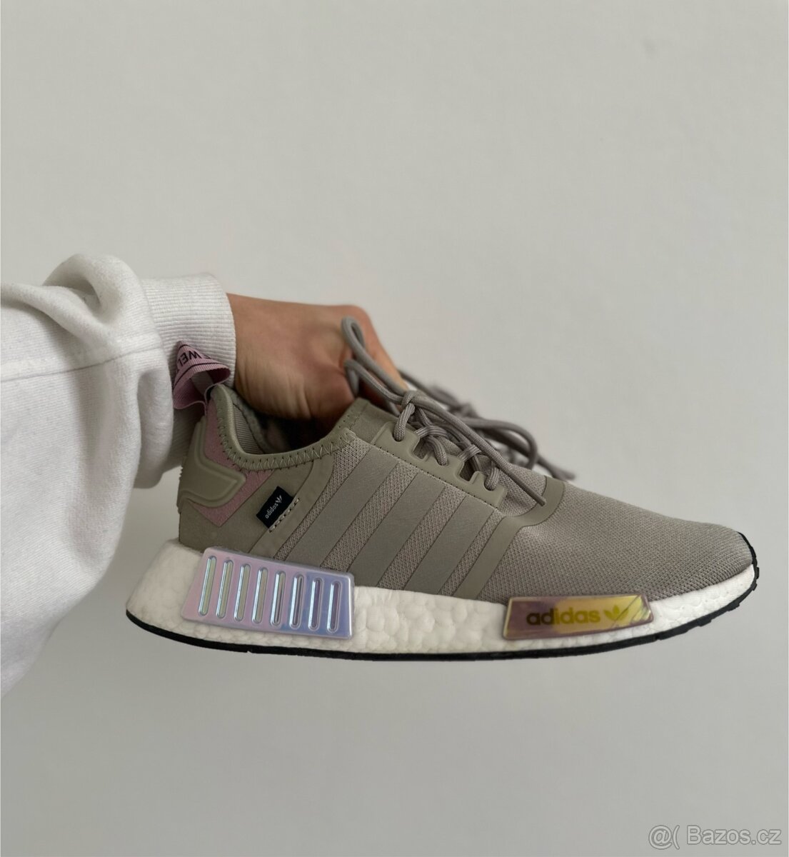 Adidas NMD R1, vel 38 a 2/3