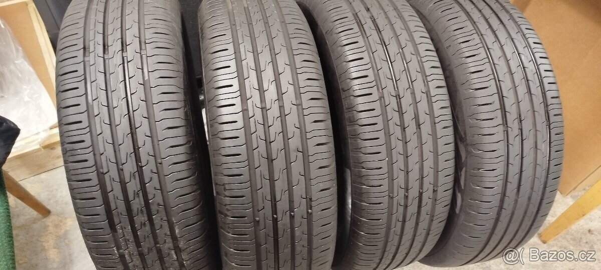Continental 215/65 R17 XL V103