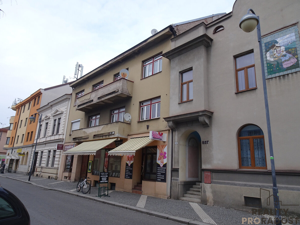 Prodej bytu 3+kk se dvěma balkony, Pardubice - centrum