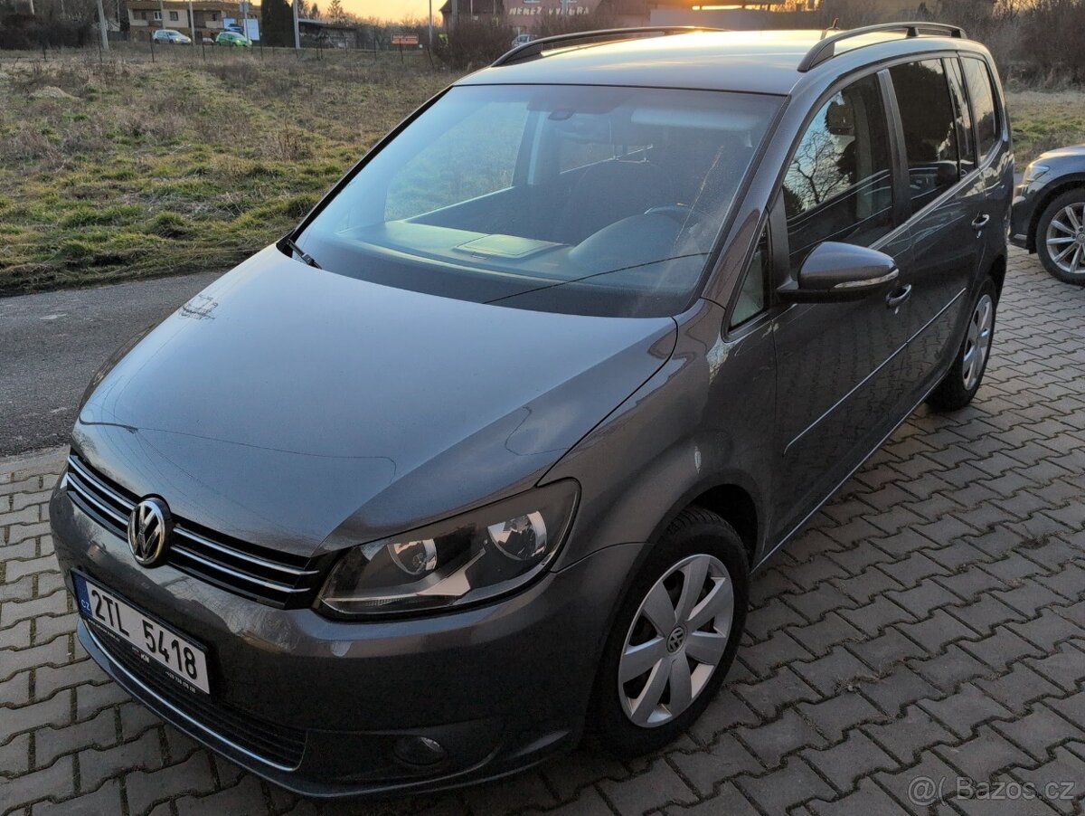 Touran 1.6, 2013, Comfortline 190tis km, 7míst, 77KW