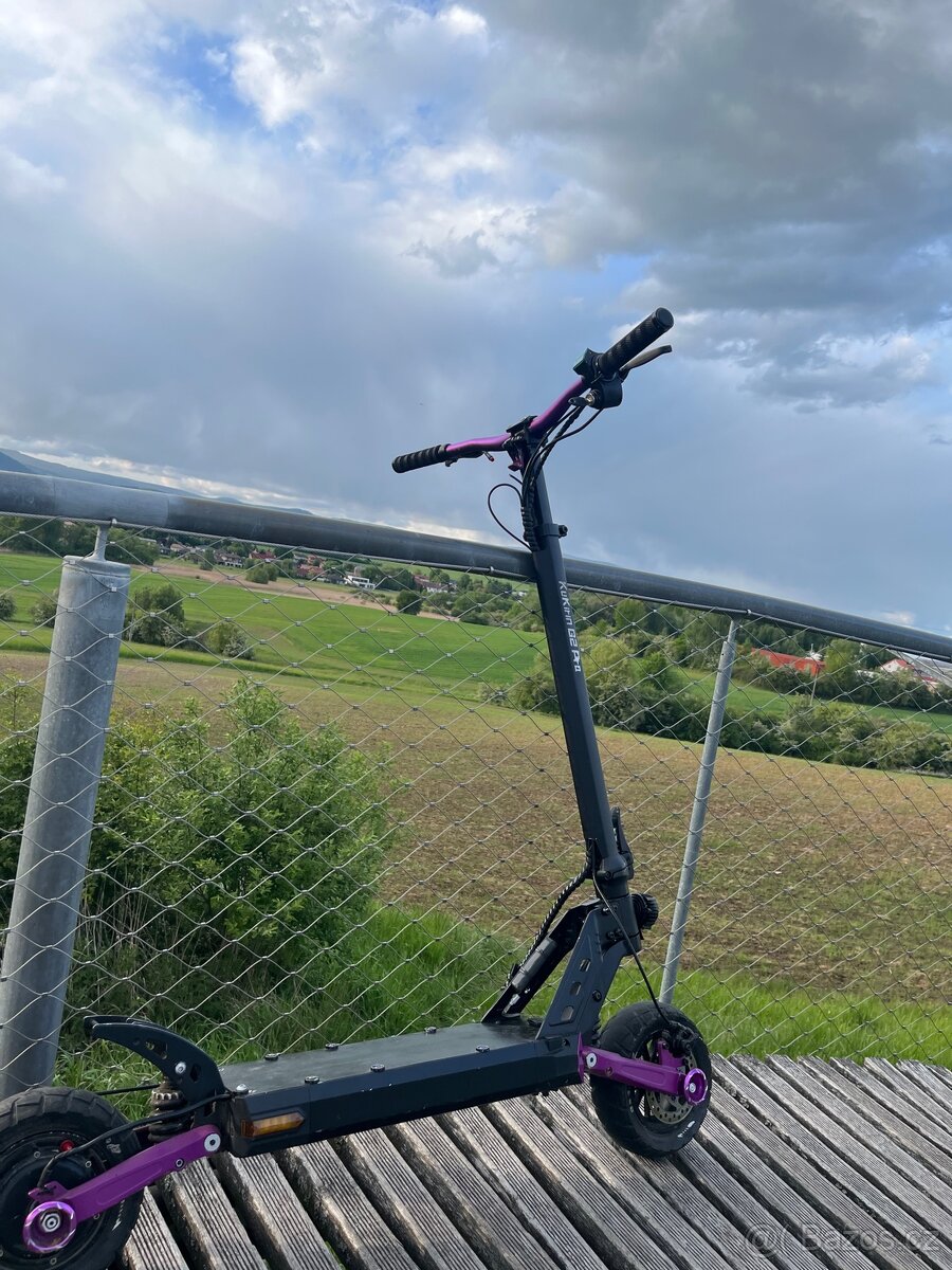 Tuningovana elektrokoloběžka kukirin g2 pro