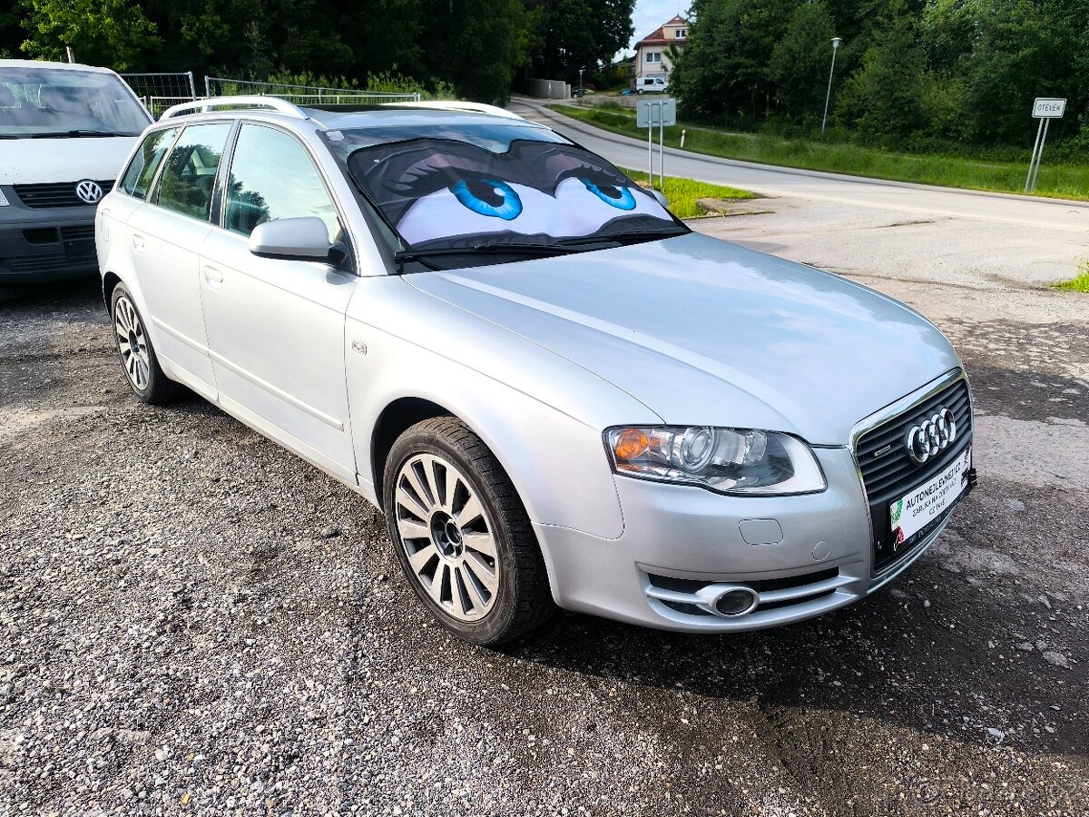 Audi A4, 4X4,30TDI,MANUÁL,KRÁSNÁ,SERVIS