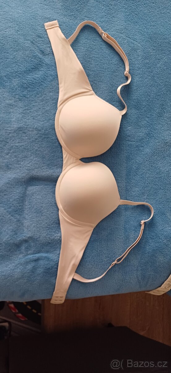 Podprsenka Triumph 70D