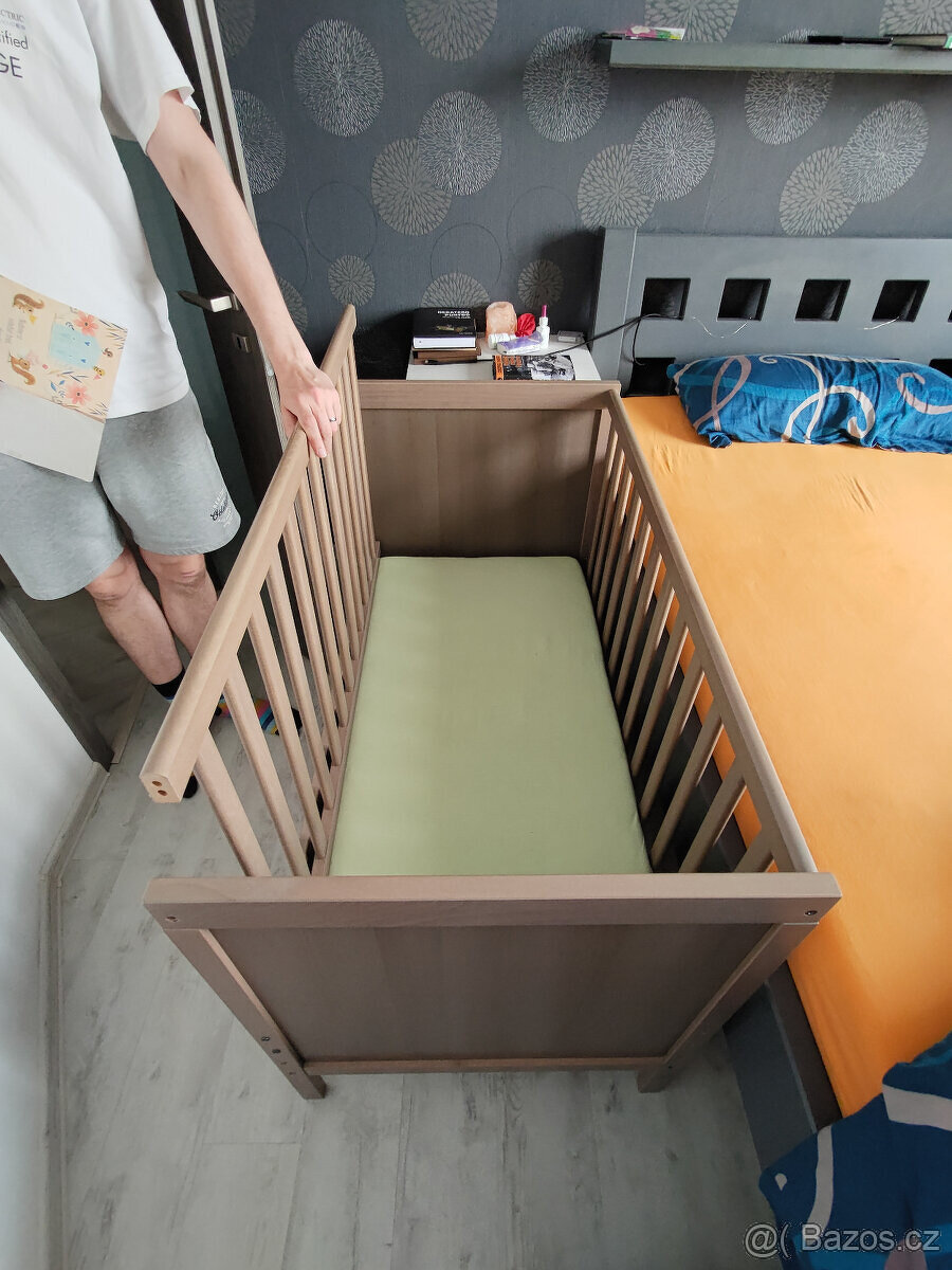 Postýlka Ikea SUNDVIK