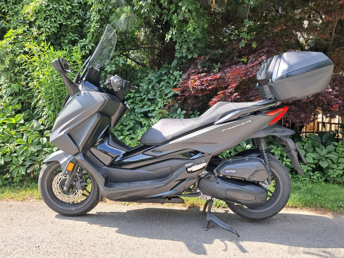 Honda forza 125 rok 2023