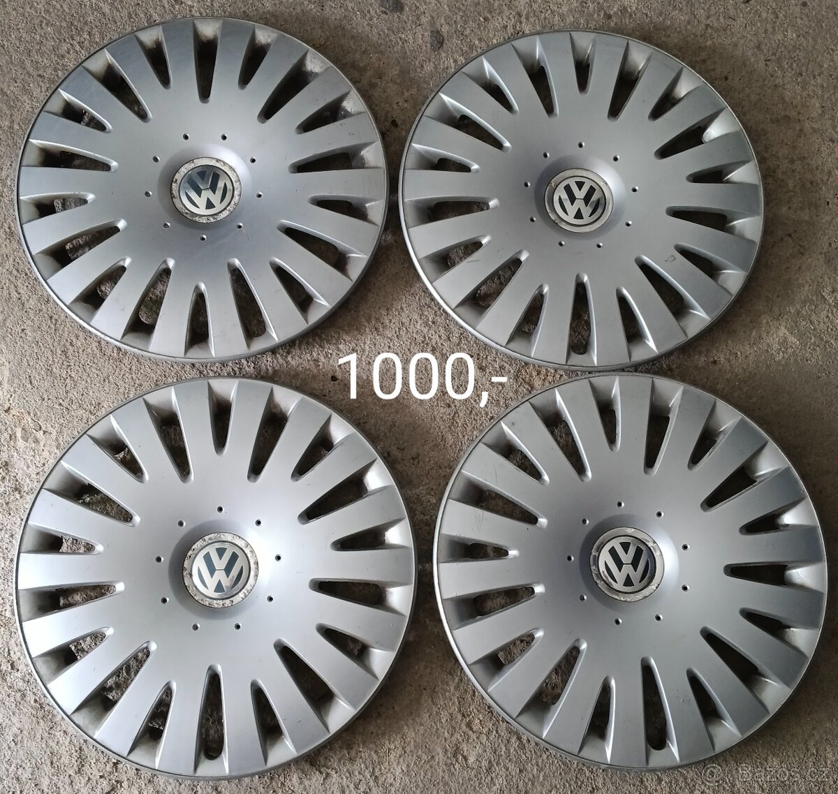 Poklice Volkswagen Passat Jetta 16"