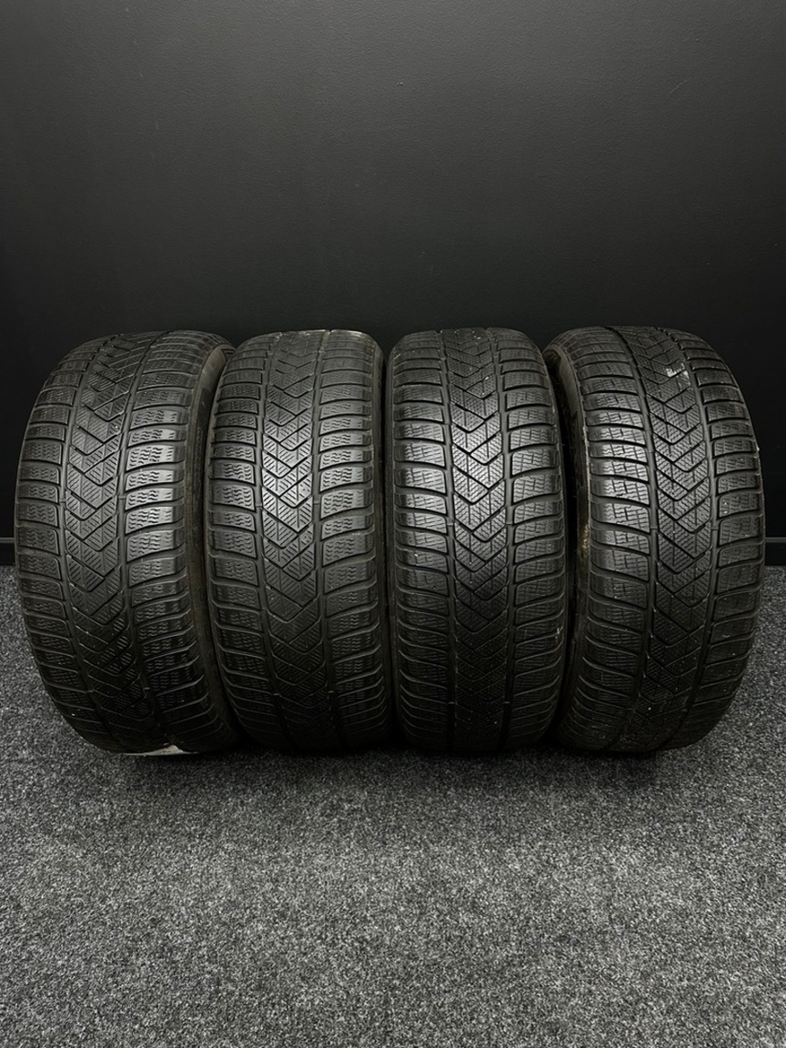 Sada pneu Pirelli 225/55/18 102V