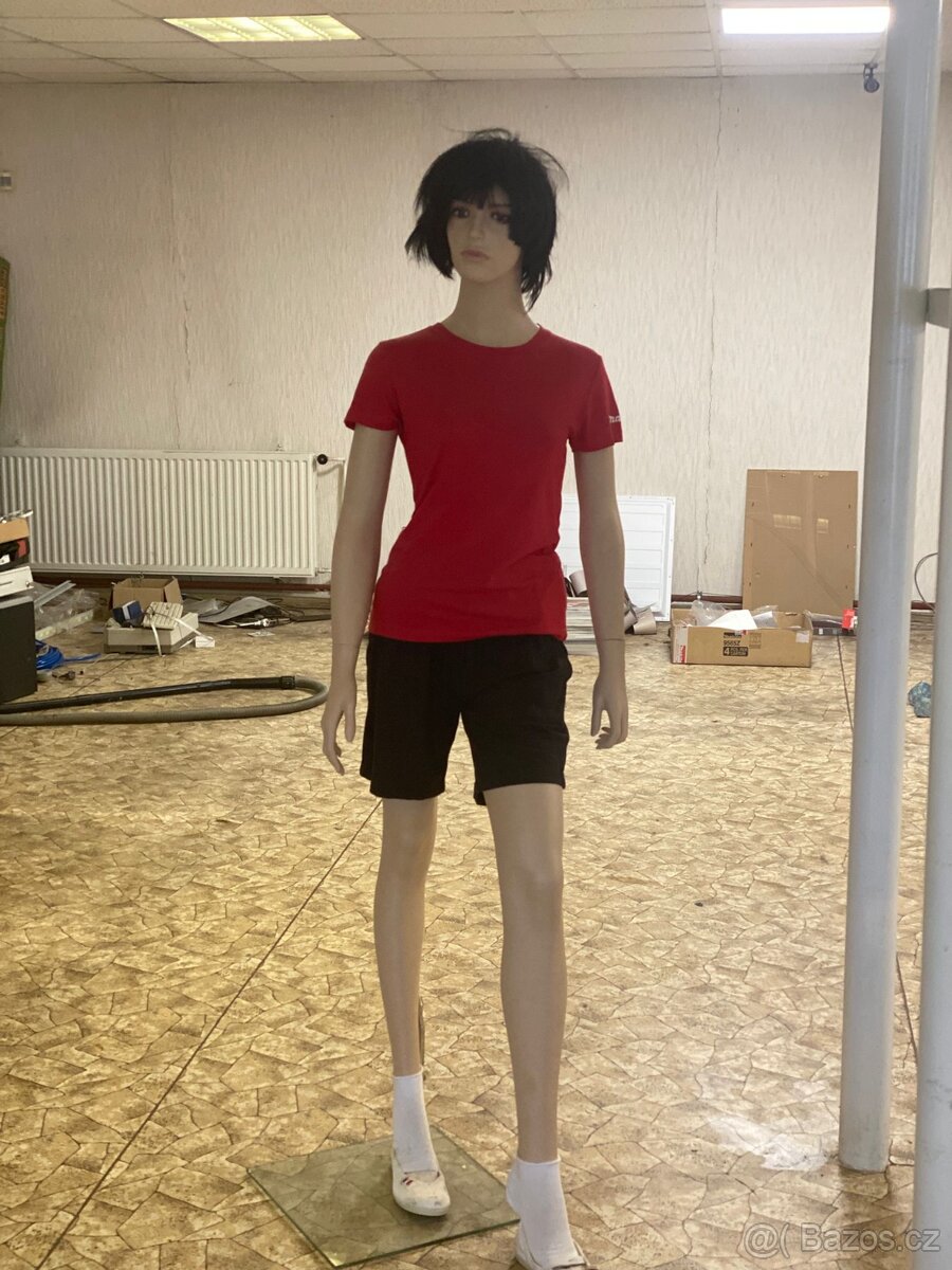 Prodám figurínu