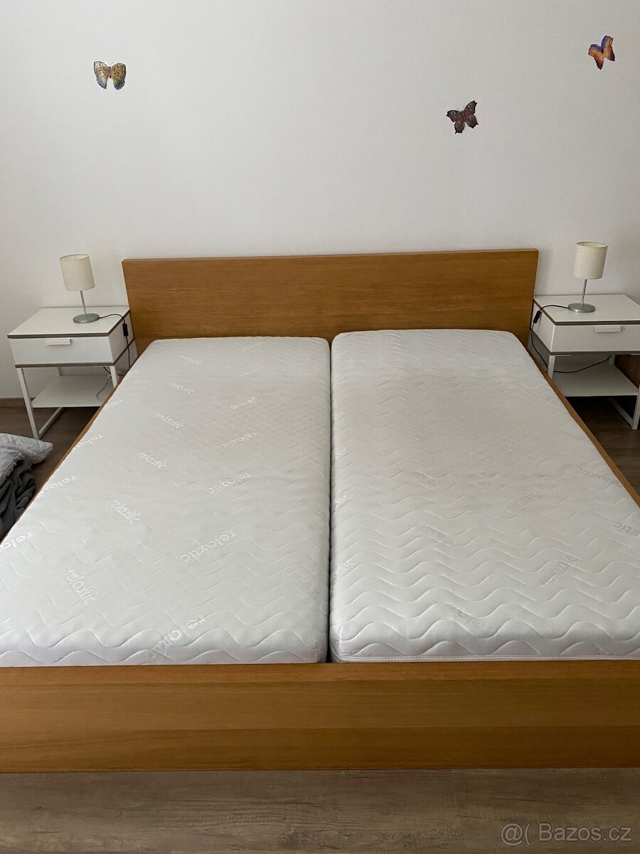 Manželská postel