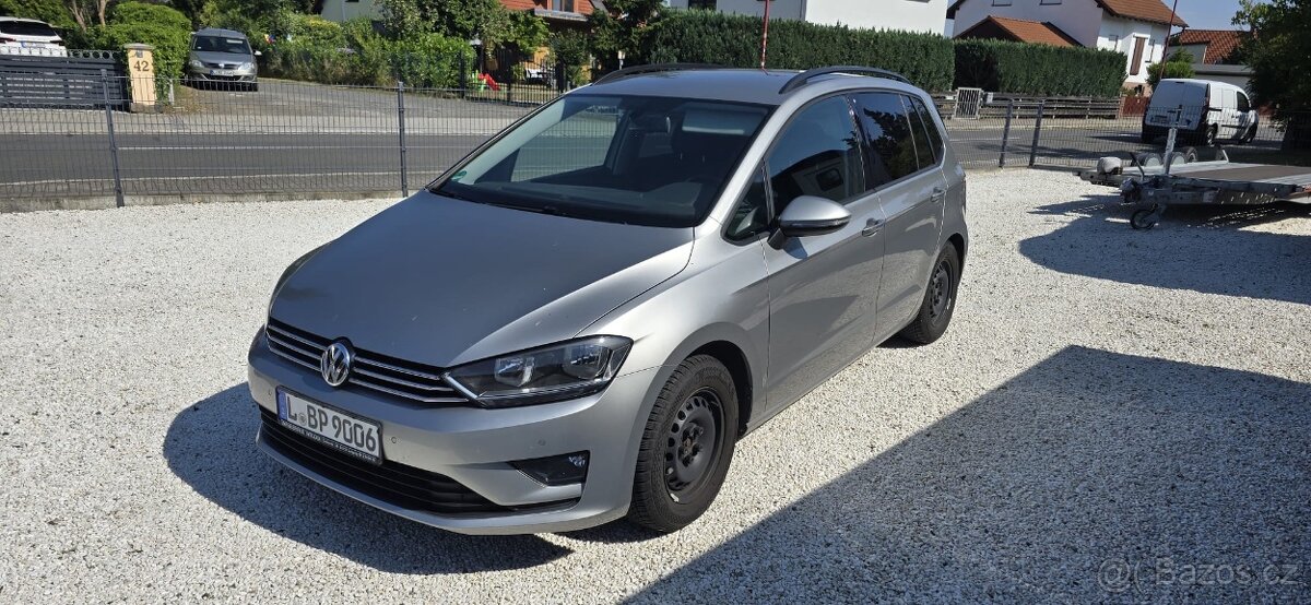 VW GOLF SPORTSVAN 1.2 TSI 81kw 9/2015 SERVISKA 8xkola