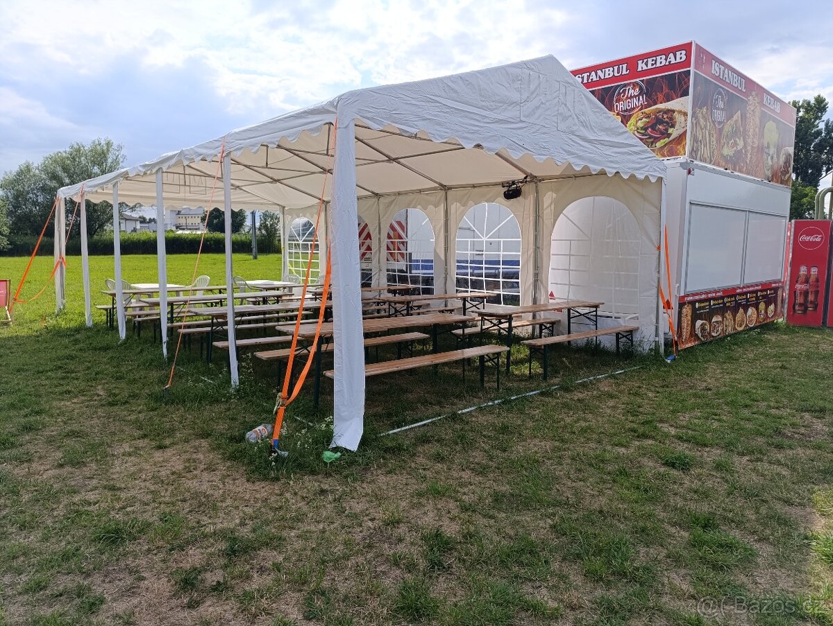 Prodám bytelný kvalitní párty stan 5x10m. -