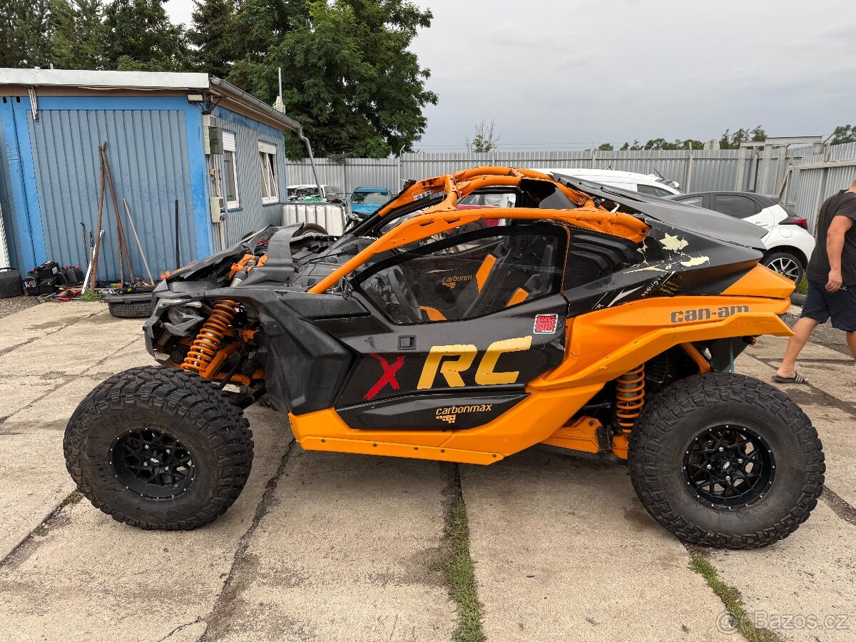 Can Am Maverick XRC 143kw rv:2020/12 naj:4080km HAVAROVANÉ