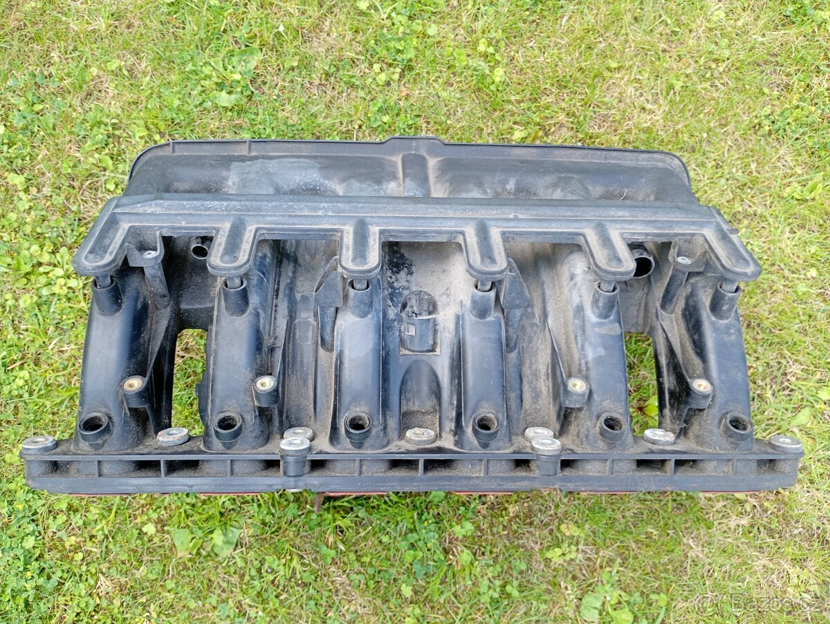 BMW E39 E60 E46 Z3 sání motoru M54 2.0i 2.5i